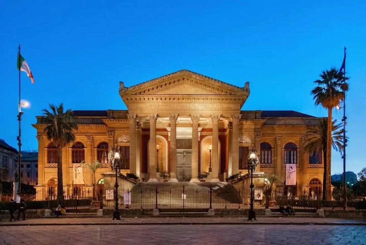 A&G Dimore Di Famiglia - Un Lusso Garbato Palermo Exteriör bild